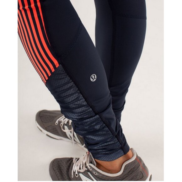 Lululemon Run Get Up & Glow Tight in Inkwell/Classic Stripe Light Flare Inkwell - Picture 8 of 16